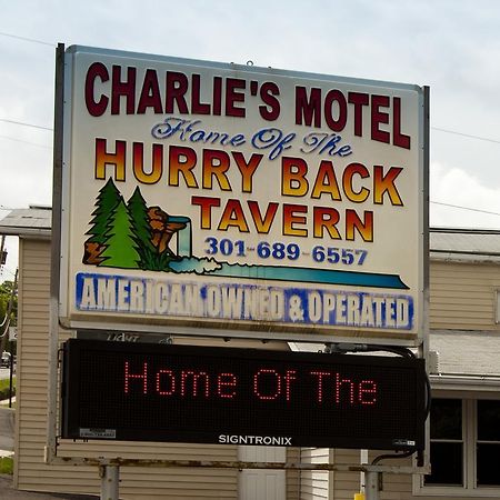 Charlie'S Motel Frostburg Екстериор снимка
